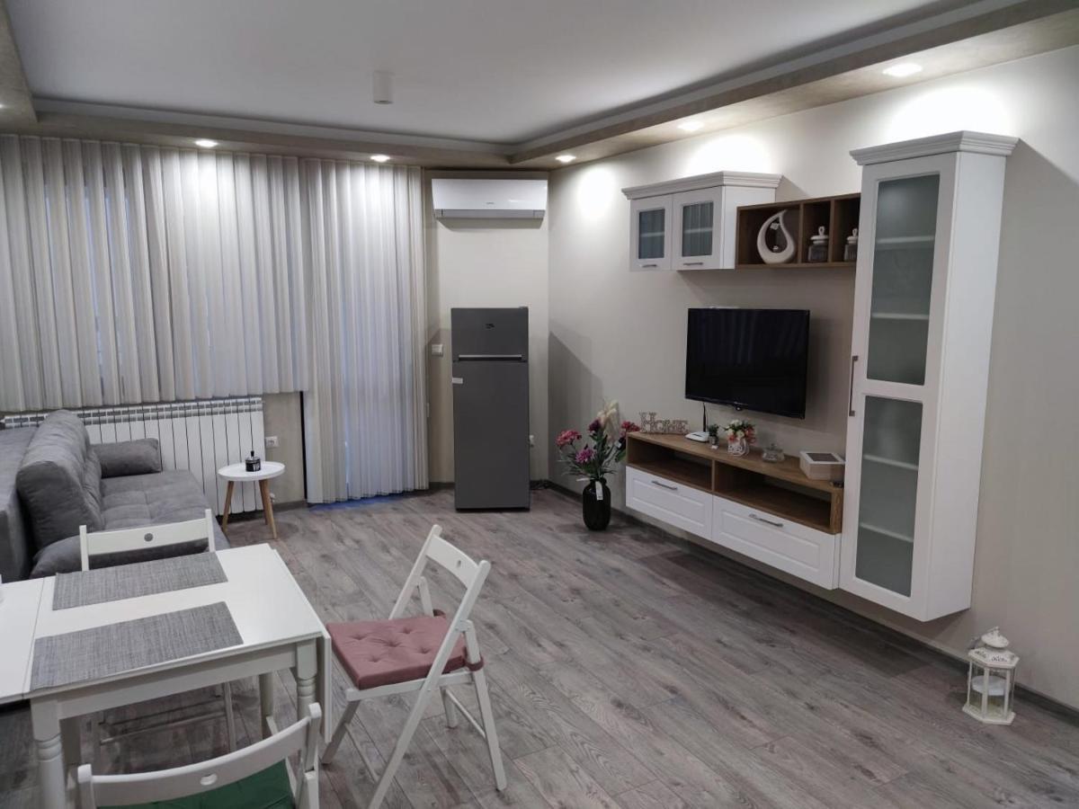 Flowers Apartment Dobricz Zewnętrze zdjęcie
