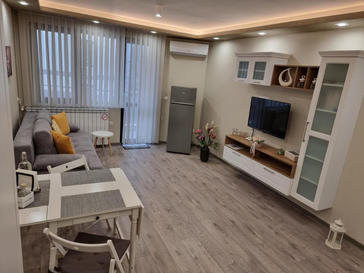 Flowers Apartment Dobricz Zewnętrze zdjęcie